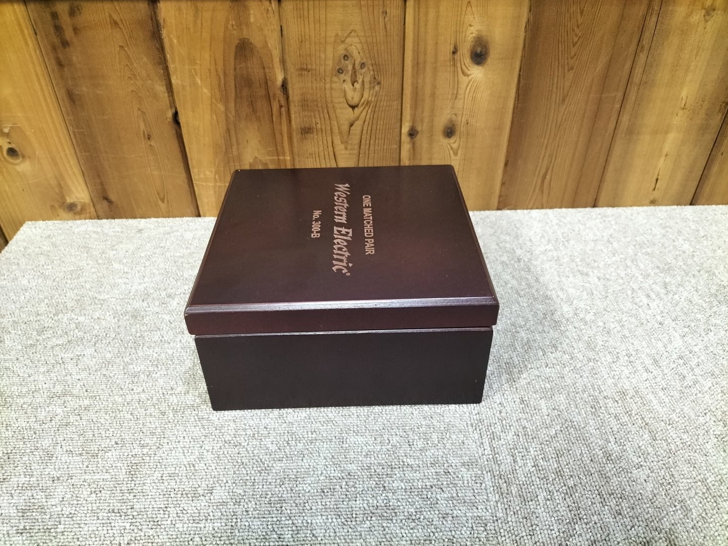 Western Electric ウェスタンエレクトリック 300B用木箱 23042502