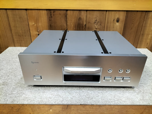 ジャンク ESOTERIC エソテリック X-30 CDプレーヤー 23061404