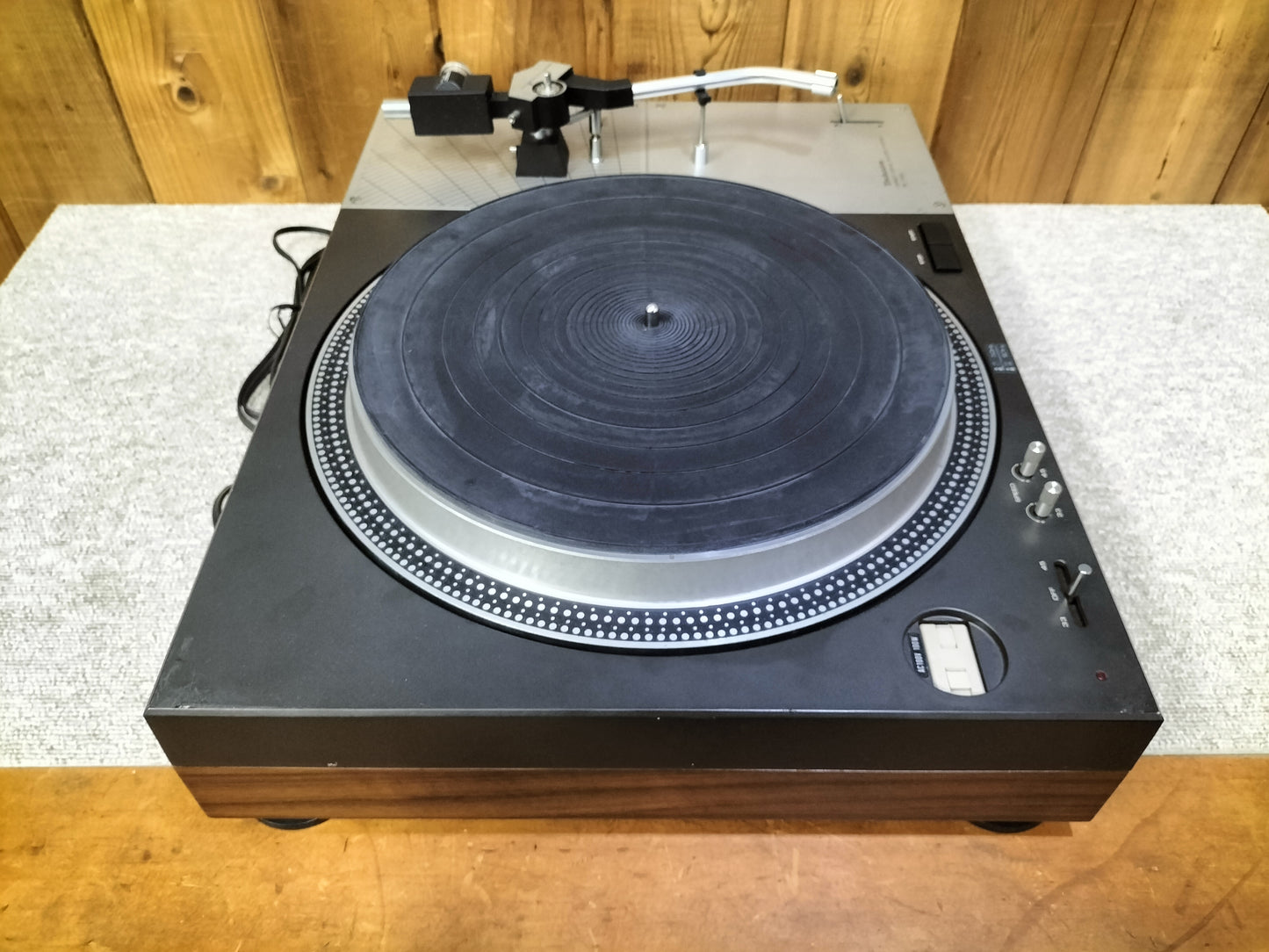 ジャンク Technics テクニクス SL-1100 ターンテーブル 23071602