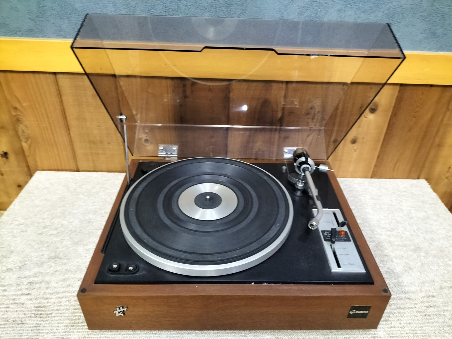 現状 SANSUI サンスイ SR-2050 ターンテーブル 23100204