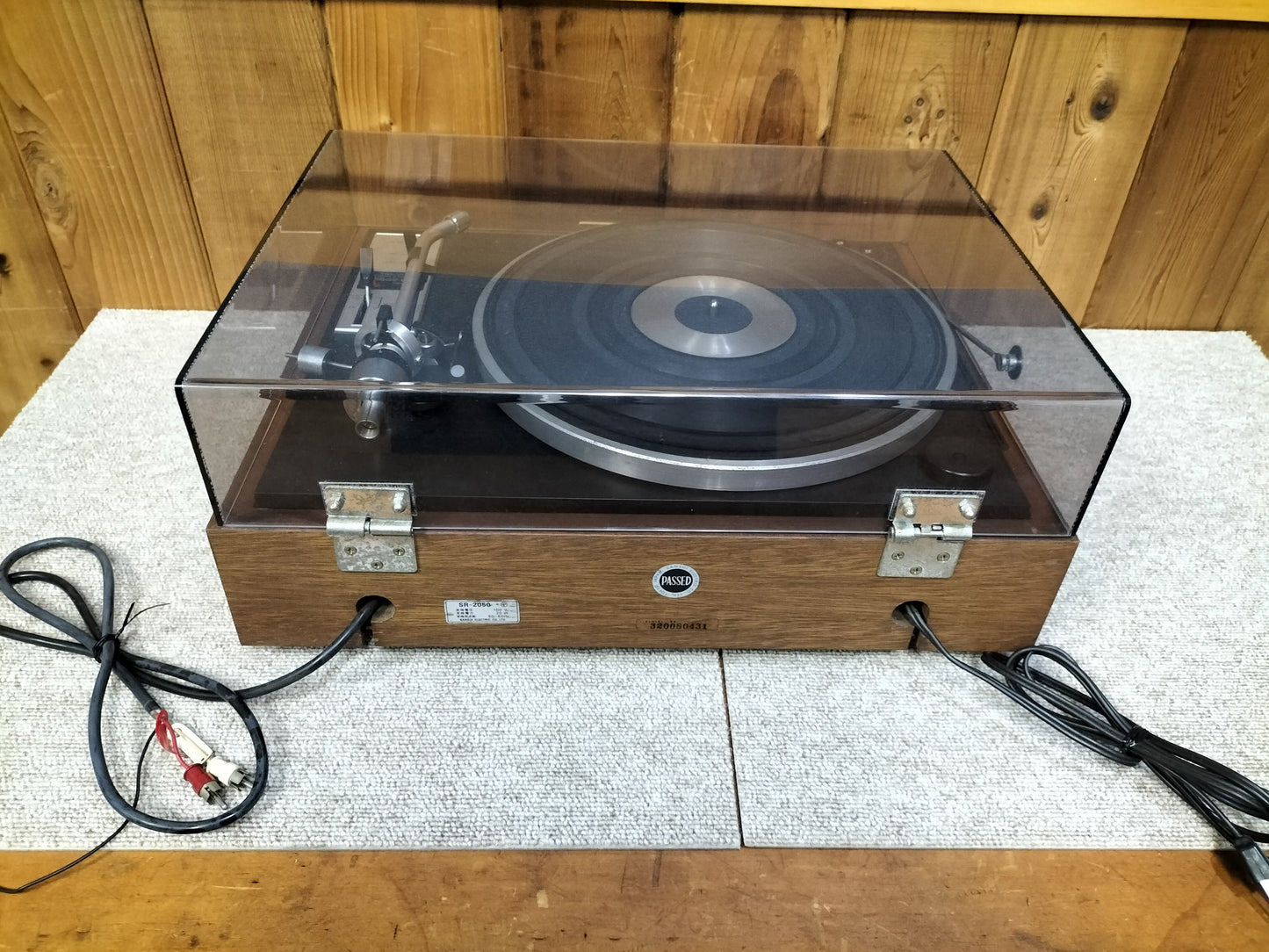 現状 SANSUI サンスイ SR-2050 ターンテーブル 23100204