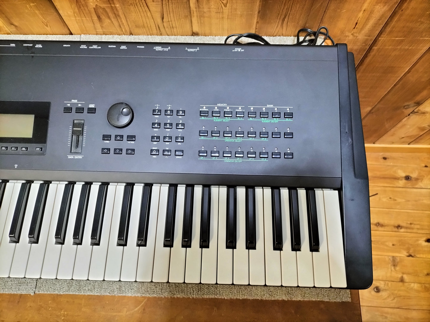 現状品 YAMAHA ヤマハ SY77 シンセサイザー 24051701