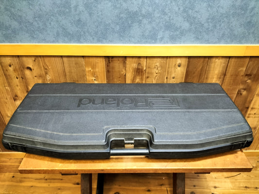 現状品 Roland ローランド JUNO-106 シンセサイザー 24051702