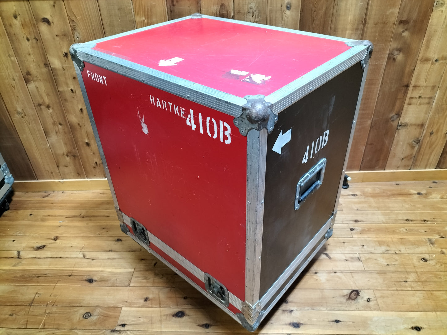 Hartke ハートキー 410B ベースアンプキャビネット 24090108