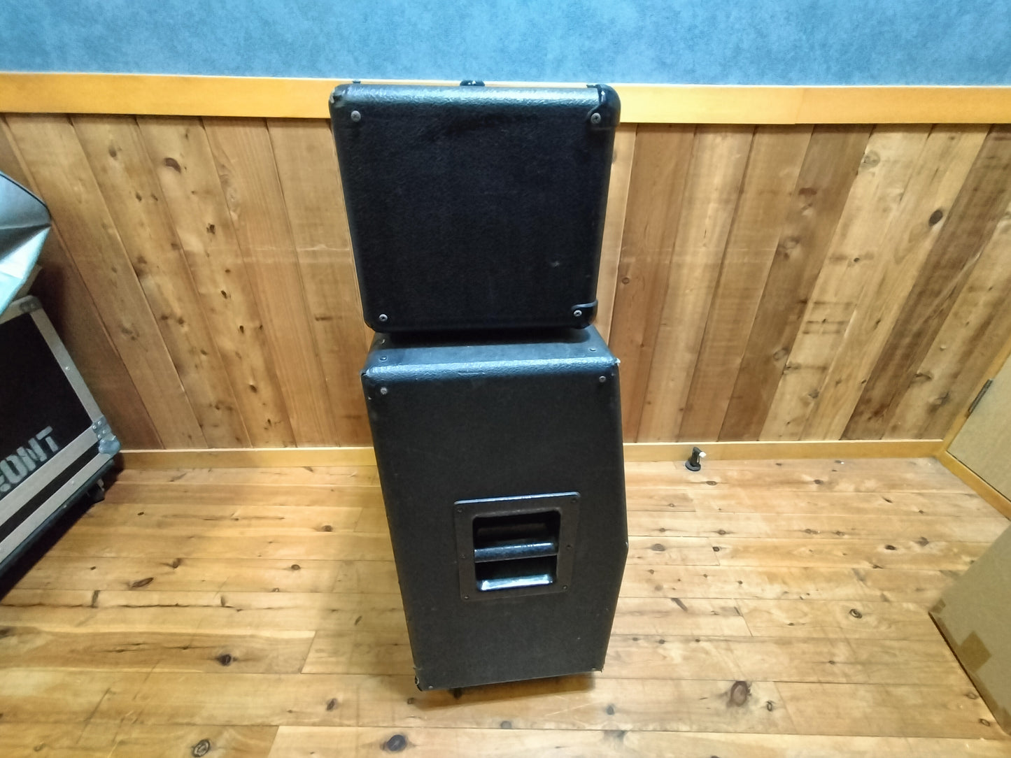 現状 Guyatone FLIP 5000FCK + CELESTION ベースアンプ 24092008