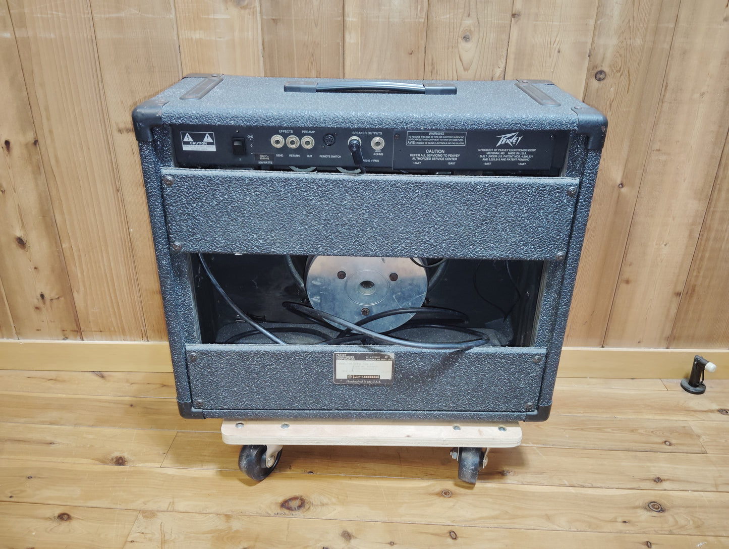 現状品 PEAVEY Triumph pag 60 真空管ギターアンプ 25020902