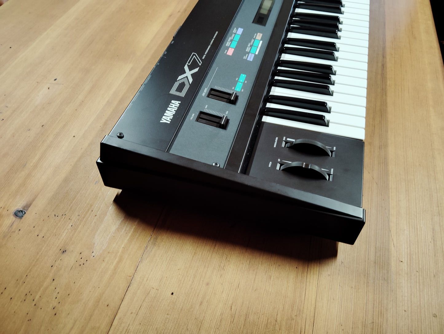 YAMAHA ヤマハ DX7 シンセサイザー ハードケース付 25060918