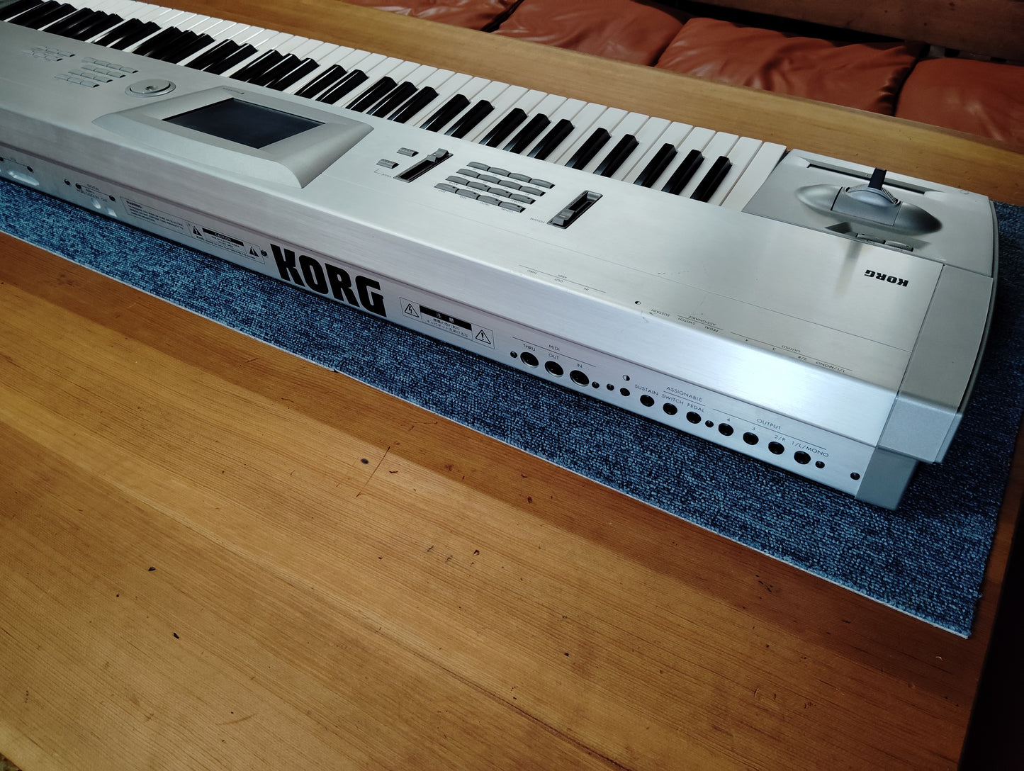 KORG コルグ TRINITY V3 pro シンセサイザー ハードケース付 25070120