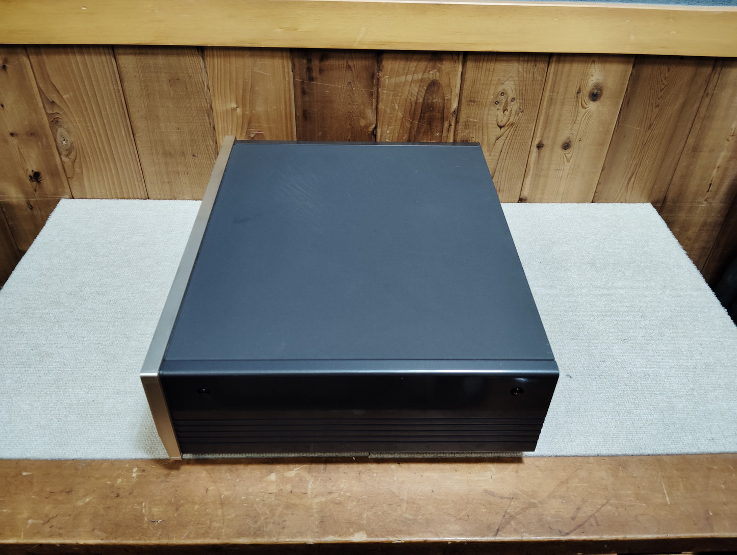 Accuphase アキュフェーズ Model DF-45 ディジタルチャンネルディバイダー 25070129