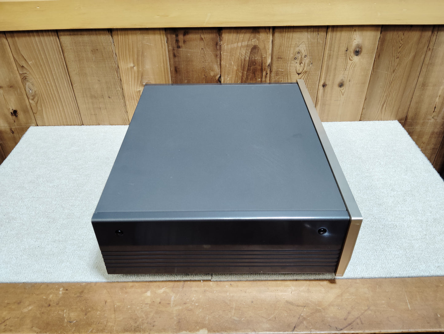 Accuphase アキュフェーズ Model DF-45 ディジタルチャンネルディバイダー 25070129