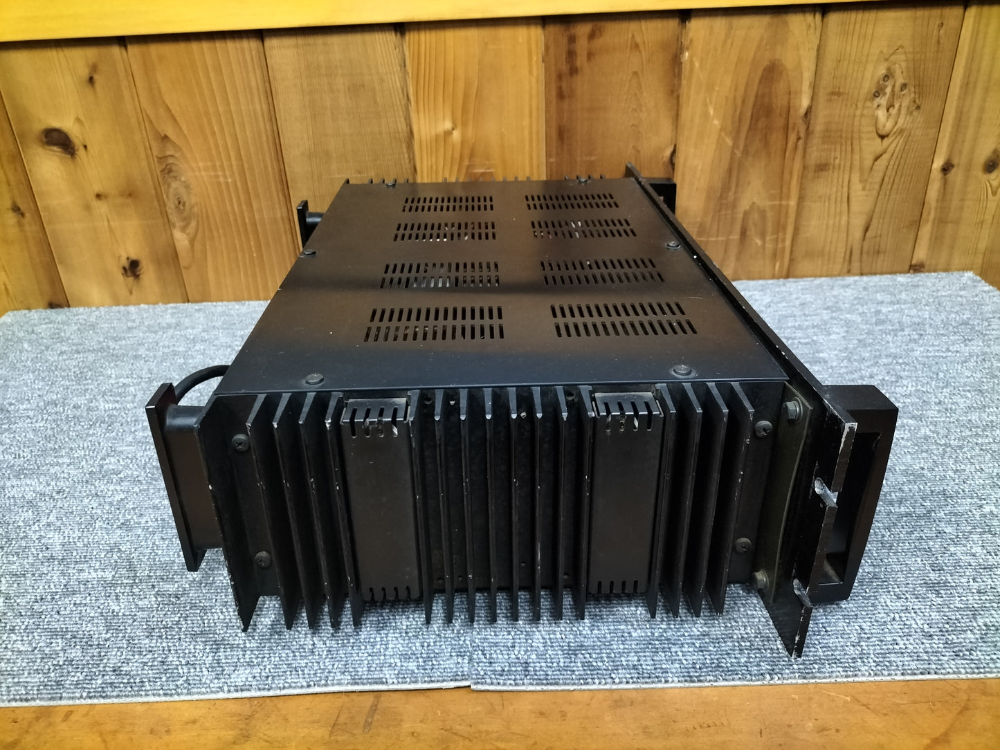 YAMAHA ヤマハ P2100 パワーアンプ 22060001
