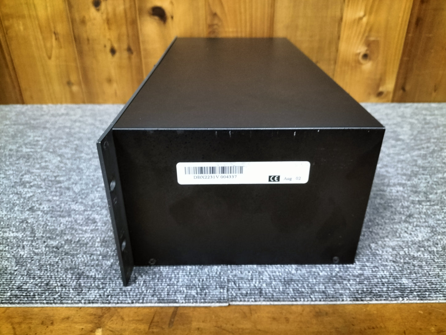 DBX 2231 2ch 31バンドグラフィックエコライザー