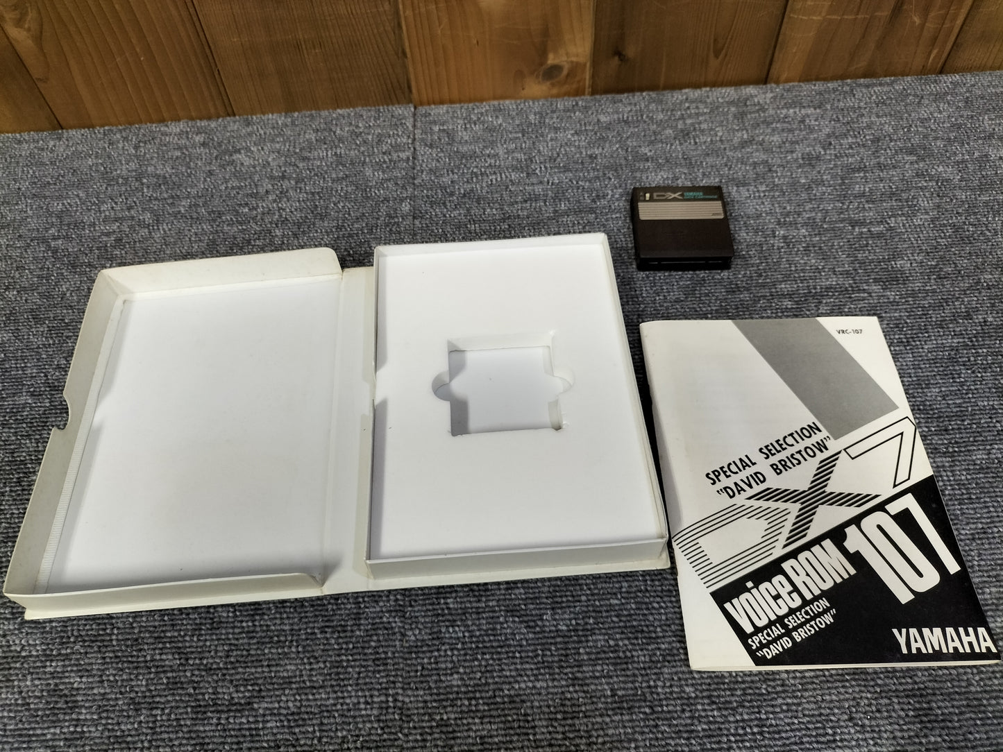 DX7カートリッジ VoiceROM 107 SPECIAL SELECT“DAVID BRISTOW” DX7用音源 ケース付き O22071704