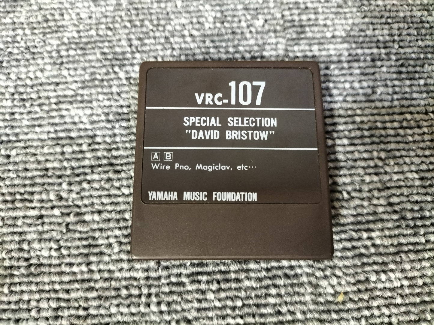 DX7カートリッジ VoiceROM 107 SPECIAL SELECT“DAVID BRISTOW” DX7用音源 ケース付き O22071705