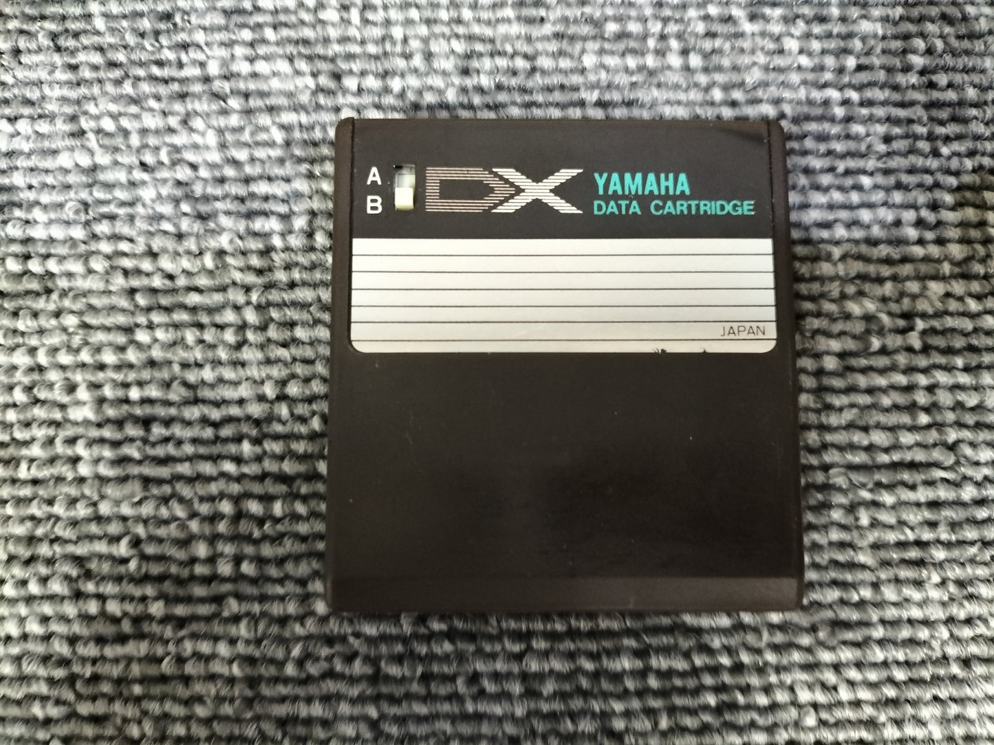 DX7カートリッジ VoiceROM 108 SPECIAL SELECTION”GARY LEUENBERGER DX7用音源 ケース付き O22071707