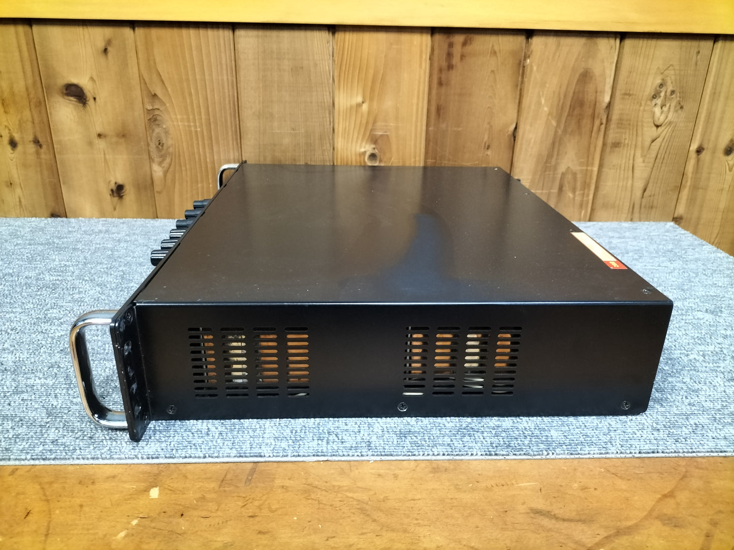 ジャンク SWR SM900 ベースアンプヘッド @22071902
