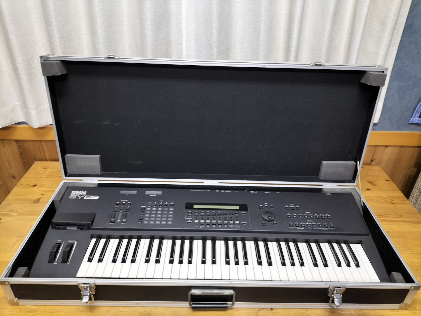 YAMAHA ヤマハ SY85 キーボード シンセサイザー 22082303