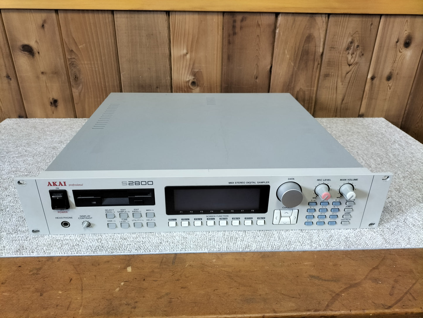 現状 AKAI アカイ S2800 サンプラー 22110201