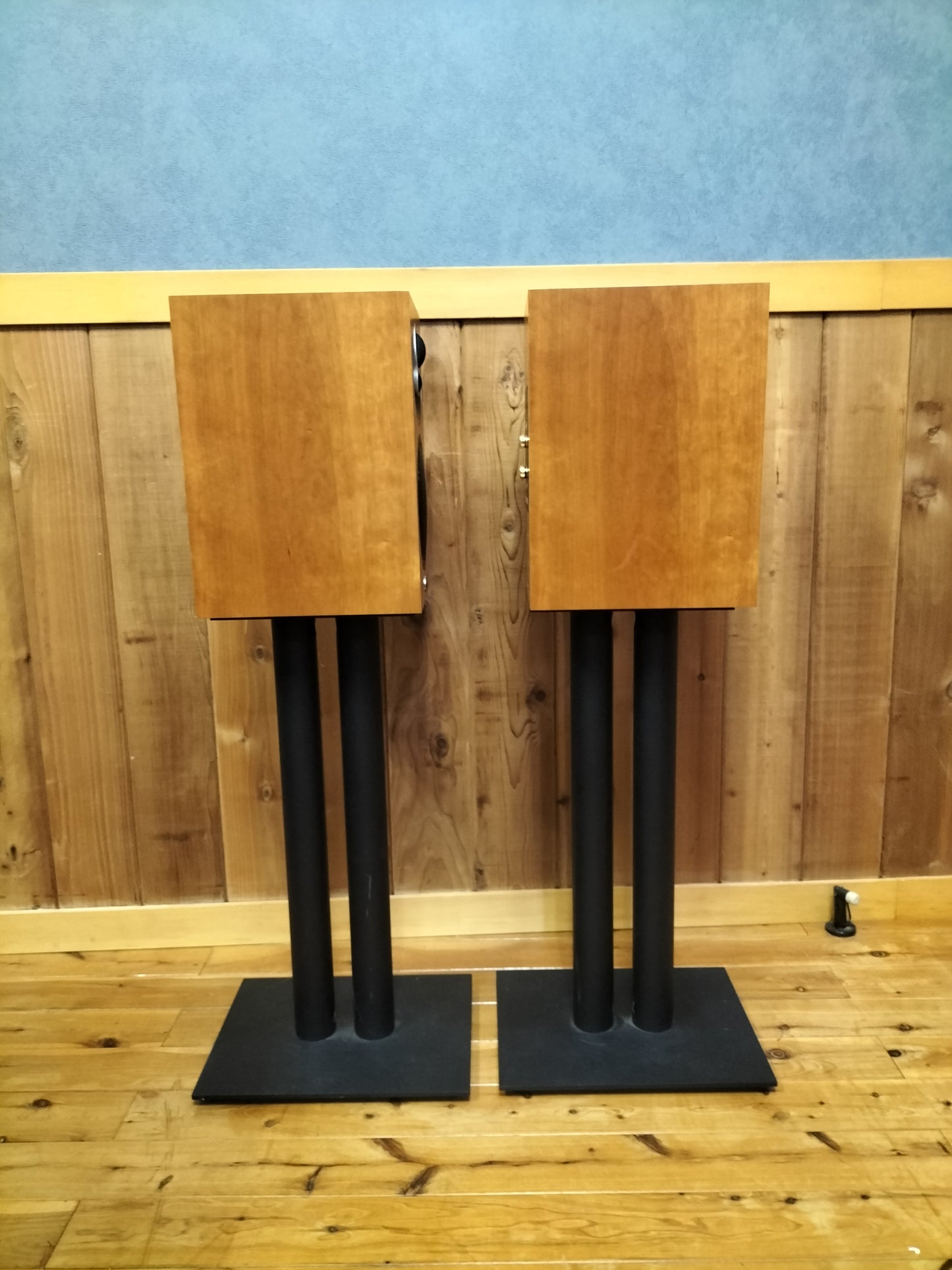LINN リン MAJIK109 スピーカーペア 専用スタンド付 22120902