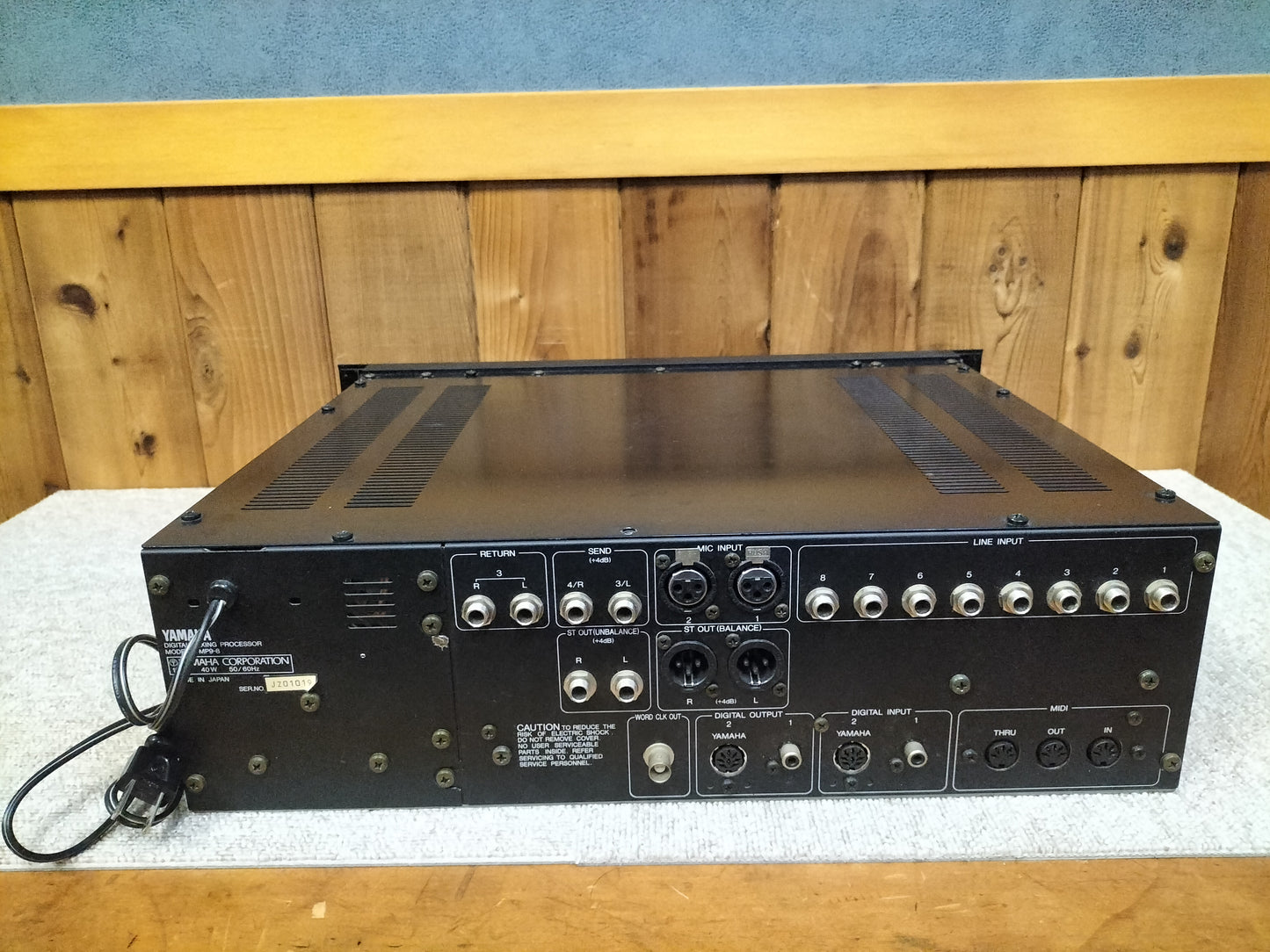 現状品 導通確認済み YAMAHA ヤマハ DMP9-8 デジタルミキサー 22122003