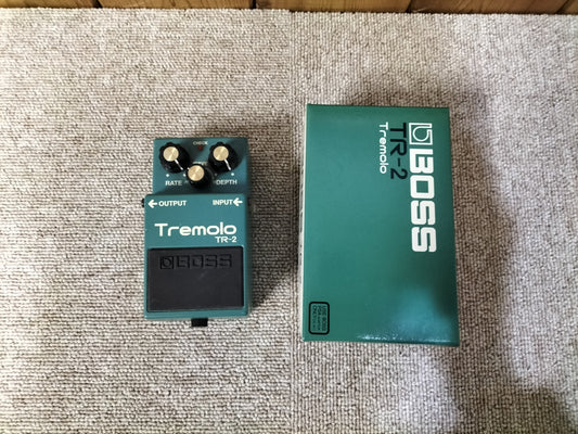 BOSS ボス TR-2 Tremolo トレモロ エフェクター 23042007