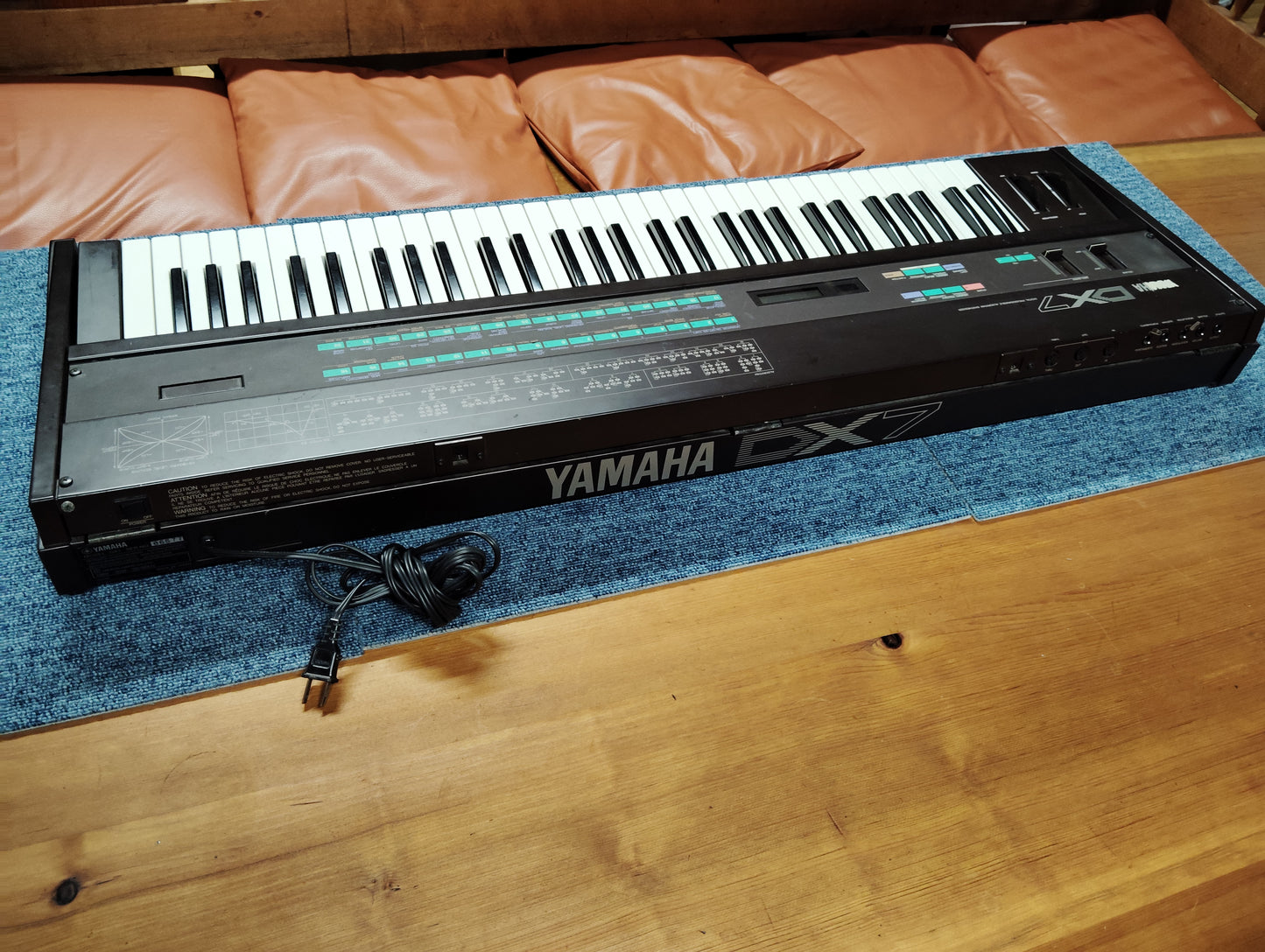 YAMAHA ヤマハ DX7 シンセサイザー   25090104