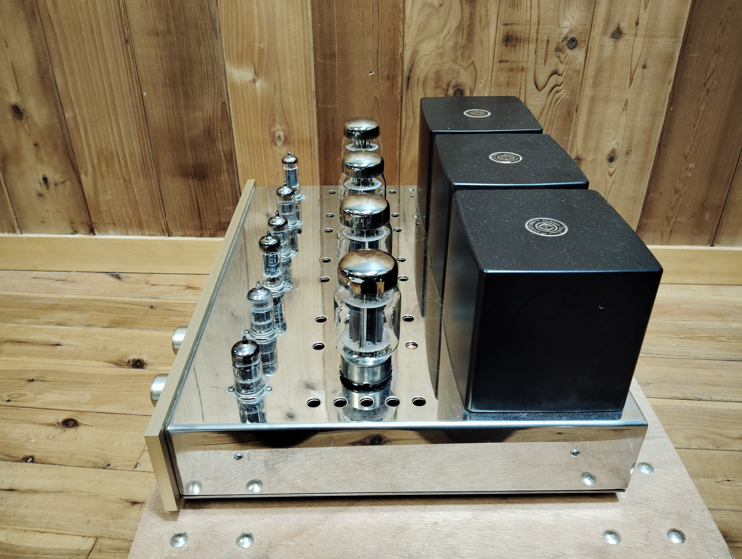 現状　ASTOR　アストロ電子企画　AS-KT88　真空管パワーアンプ   25110905