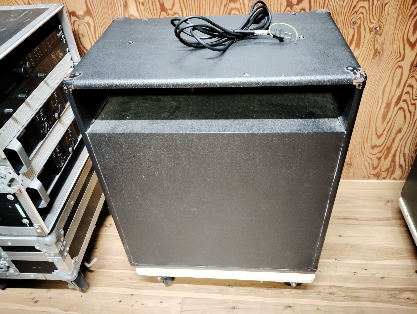 現状品　marshall　マーシャル　MB 4410　ベースアンプ   26052602