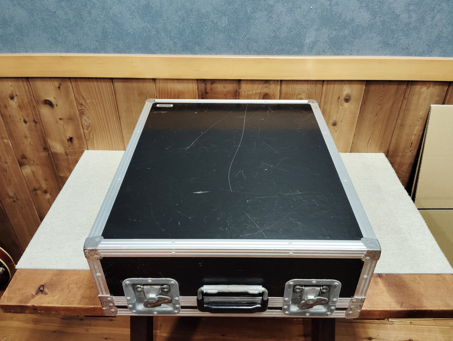 現状品　YAMAHA　ヤマハ　EMX5016CF　パワードミキサー   26060403