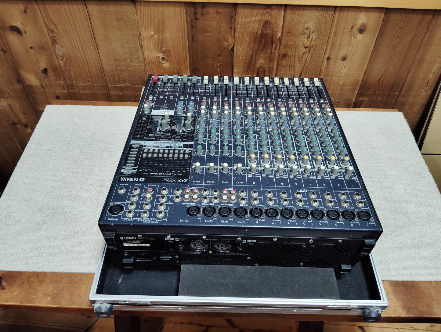 現状品　YAMAHA　ヤマハ　EMX5016CF　パワードミキサー   26060403