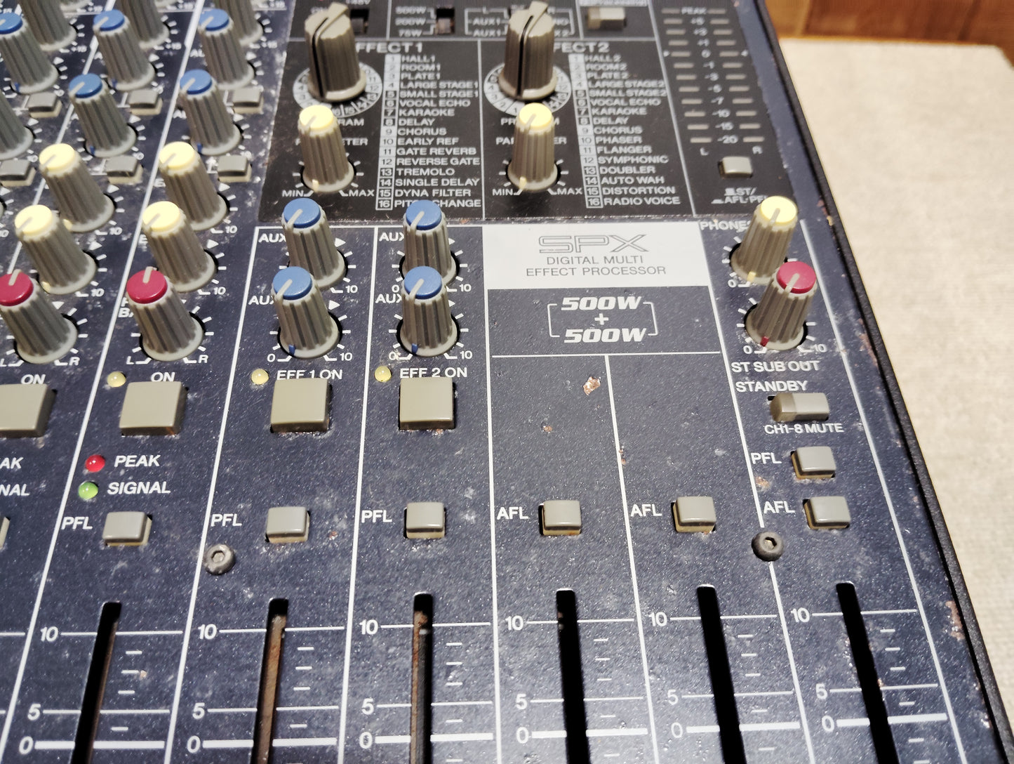 現状品　YAMAHA　ヤマハ　EMX5016CF　パワードミキサー   26060403