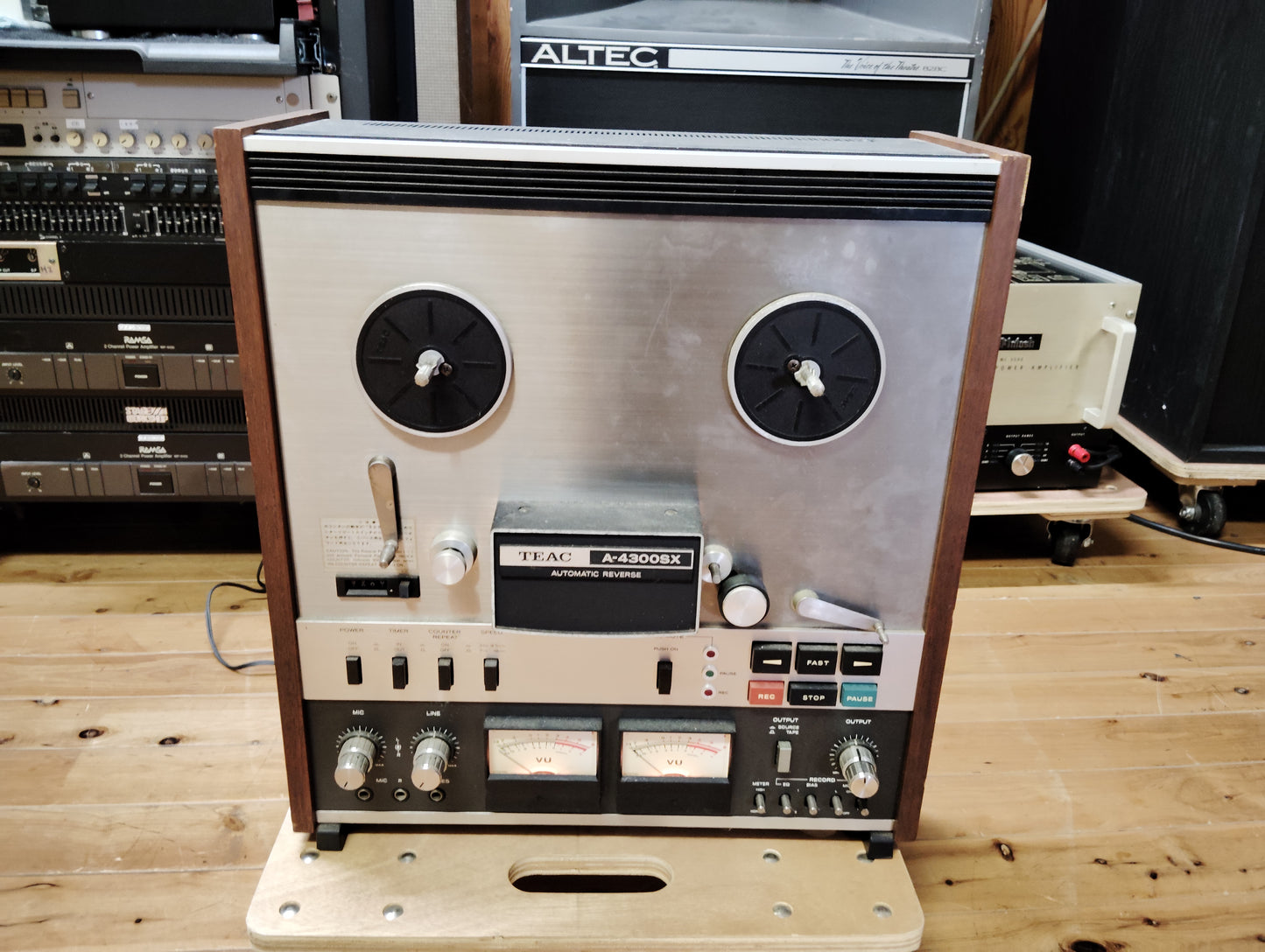 ジャンク　TEAC　ティアック　A-4300SX　オープンリールデッキ   26060809