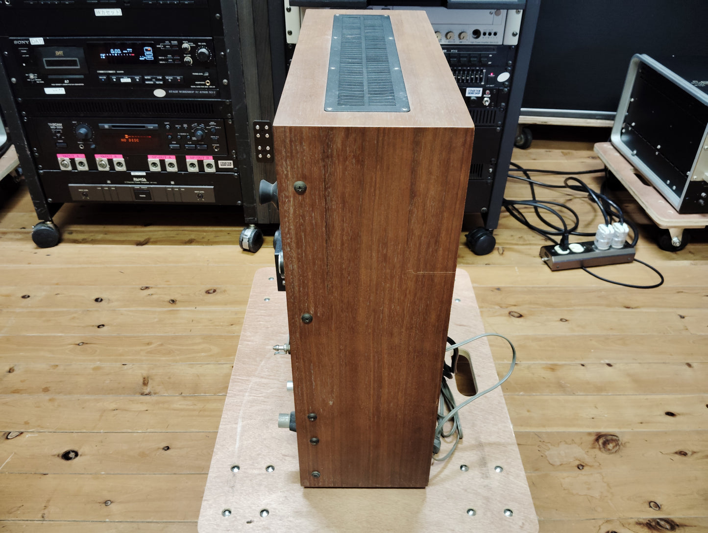 ジャンク　TEAC　ティアック　A-6010　オープンリールデッキ   26060811