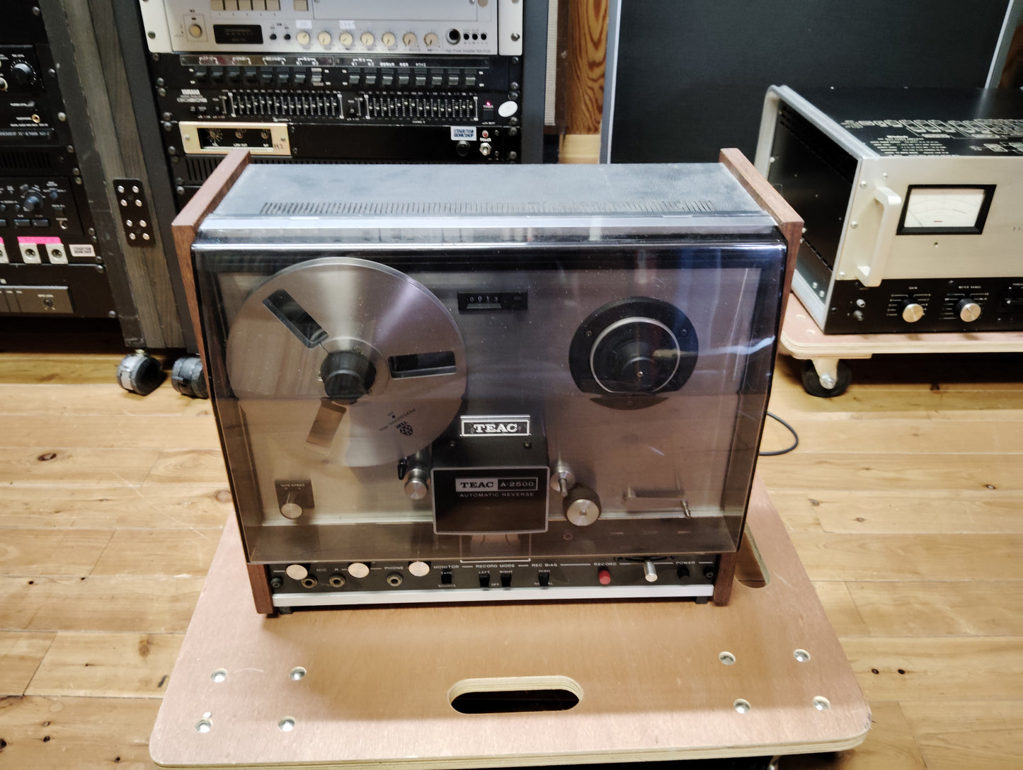 ジャンク　TEAC　ティアック　A-2500　オープンリールデッキ   26060808