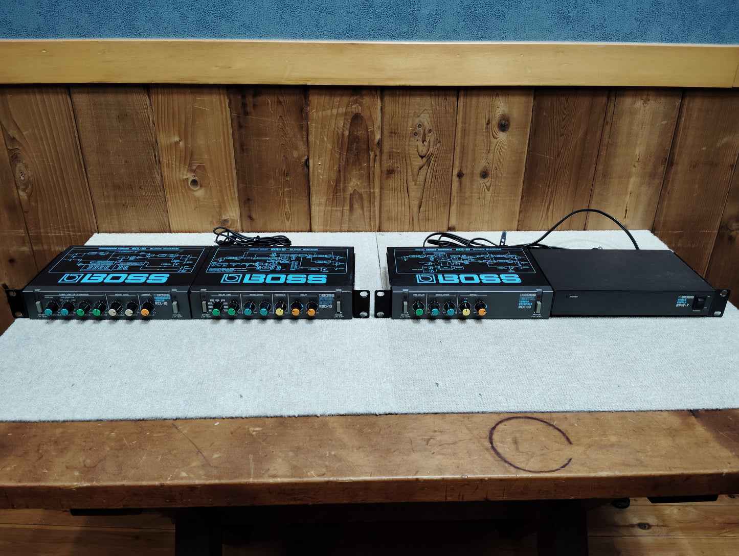 BOSS　ボス　RPW-7　RCE-10　RCL-10　RDD-10　エフェクター　パワーサプライ　計4台　D26072920