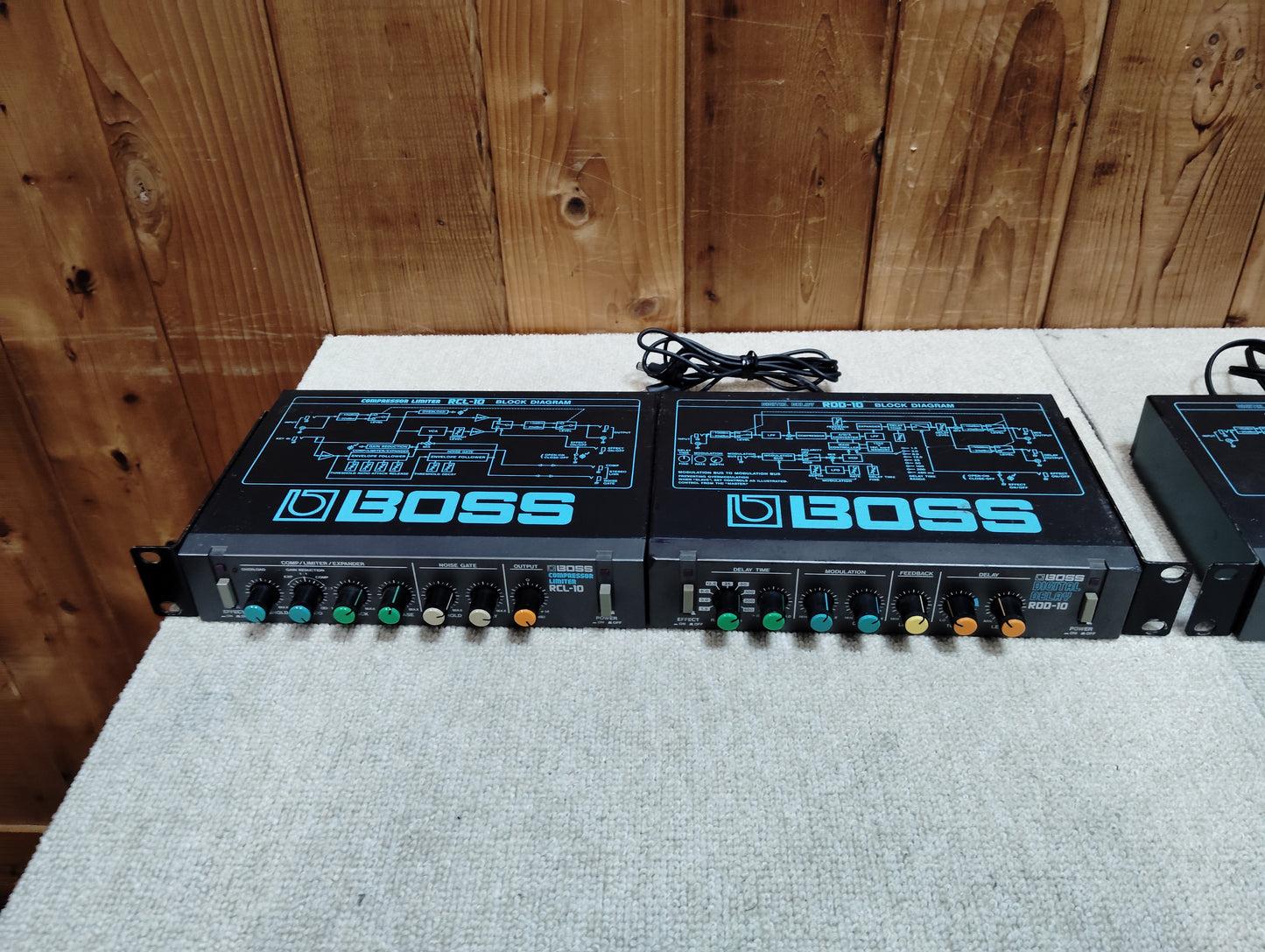 BOSS　ボス　RPW-7　RCE-10　RCL-10　RDD-10　エフェクター　パワーサプライ　計4台　D26072920