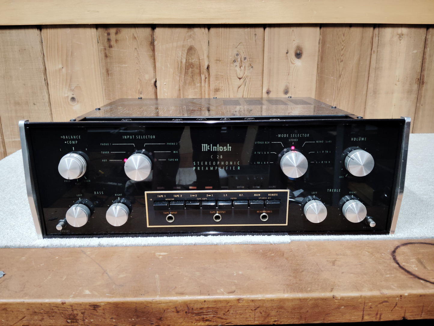 McIntosh　マッキントッシュ　C28　プリアンプ　D26072906