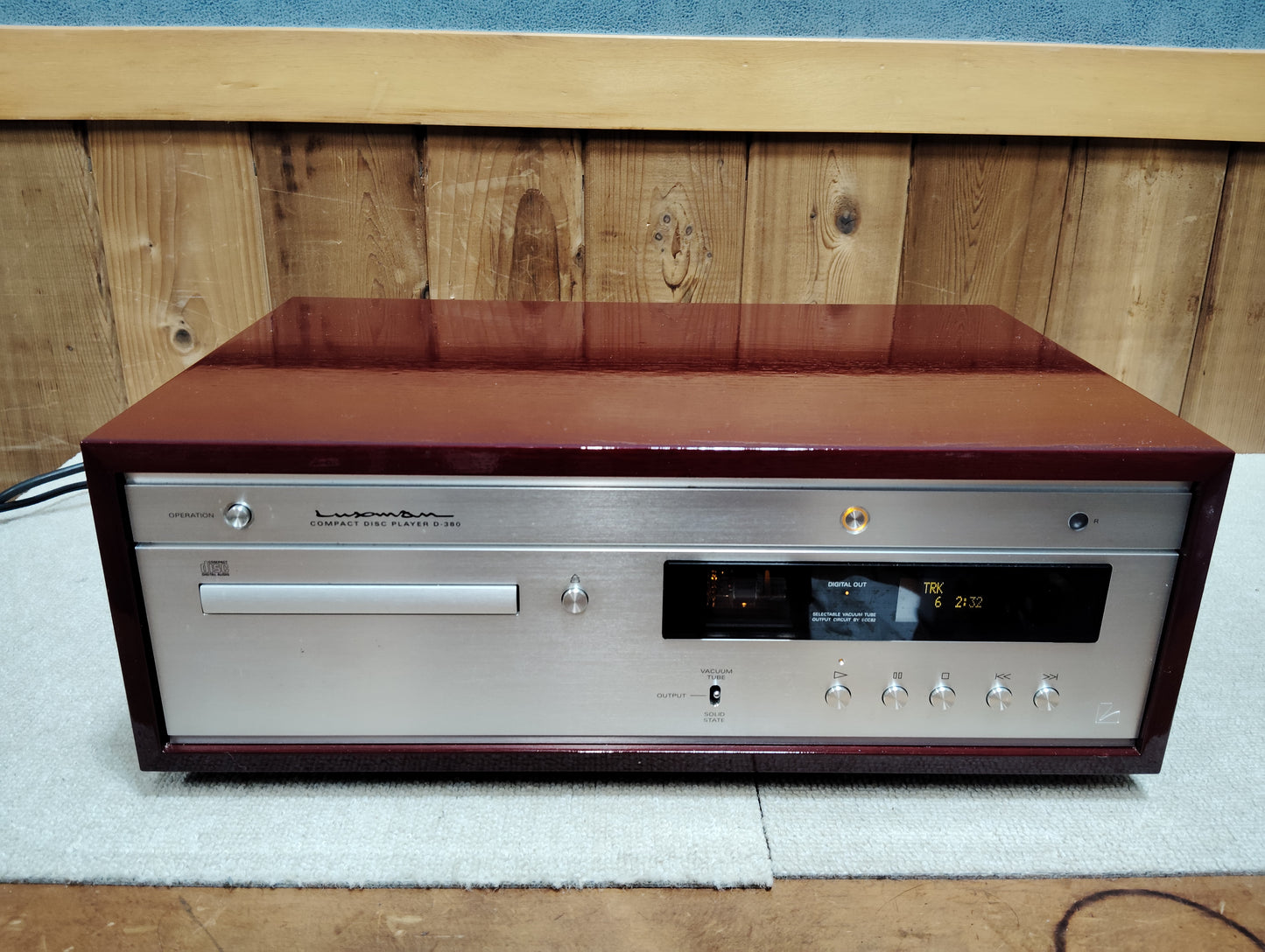 LUXMAN　ラックスマン　D-380　CDプレーヤー　D26080805
