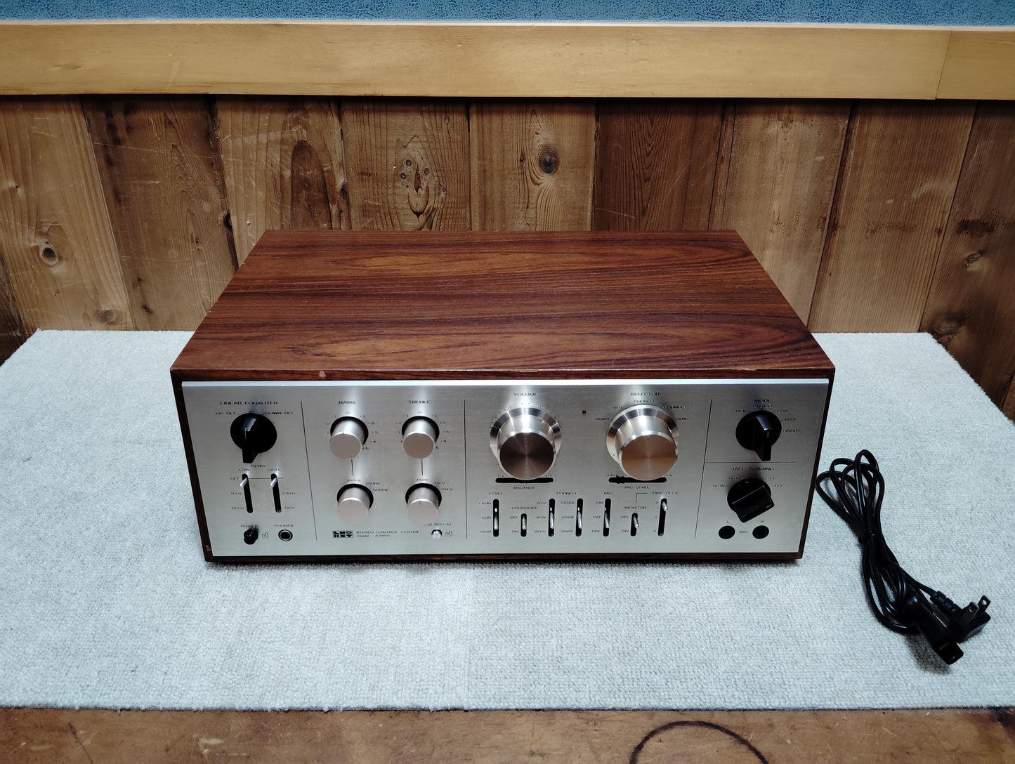 現状品　Luxkit　ラックスキット　A3400　プリアンプ　D26080815