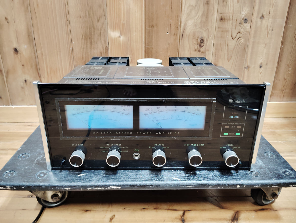 Mcintosh　マッキントッシュ　MC2205　パワーアンプ　D260920