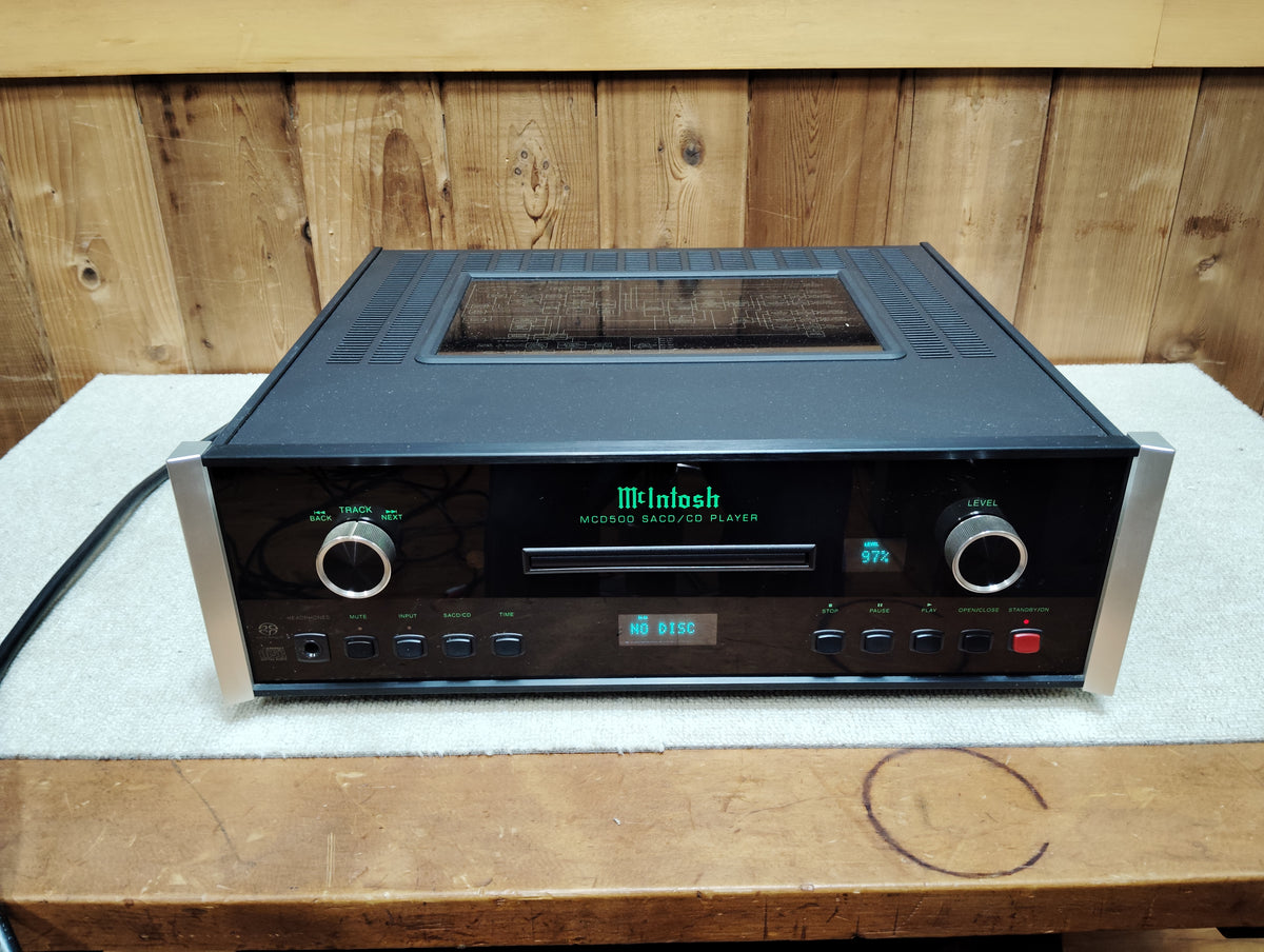 現状品　Mcintosh　マッキントッシュ　MCD500　CD　SACDプレーヤー　D26080819