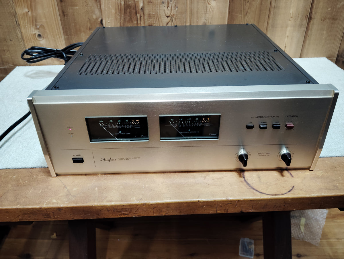 ACCUPHASE　アキュフェーズ　P-400　パワーアンプ　D261022