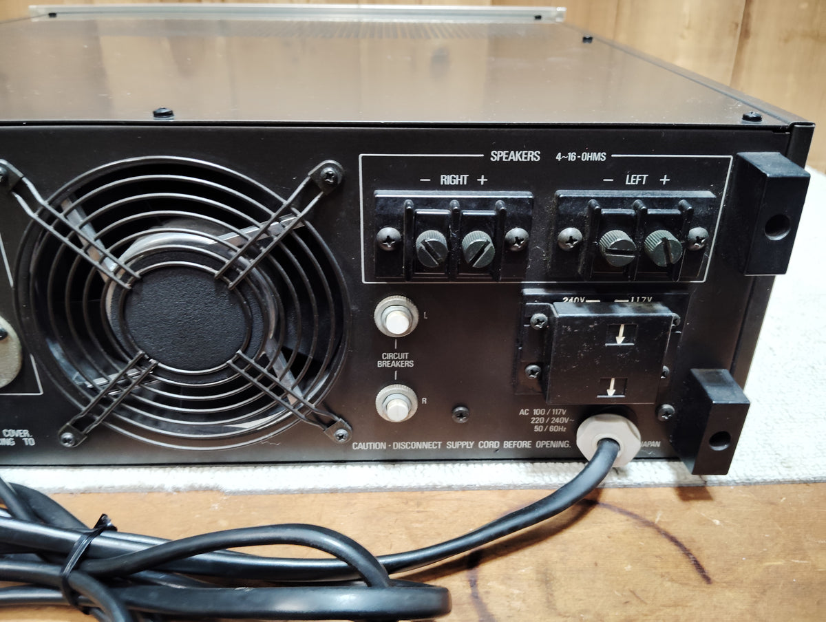ACCUPHASE　アキュフェーズ　P-400　パワーアンプ　D261022