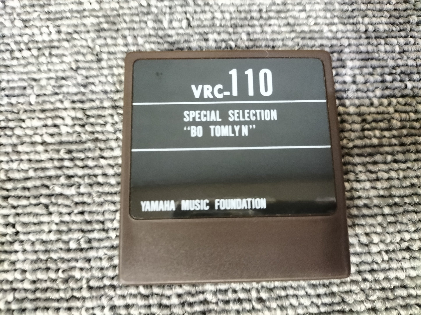 DX7カートリッジ　VoiceROM 110　 SPECIAL SELECTION“BO TOMLYN”　DX7用音源　ケース付き　O22071711