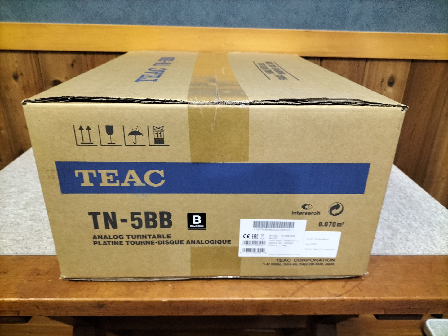 新品未使用品　TEAC　ティアック　TN-5BB  ターンテーブル 22120909